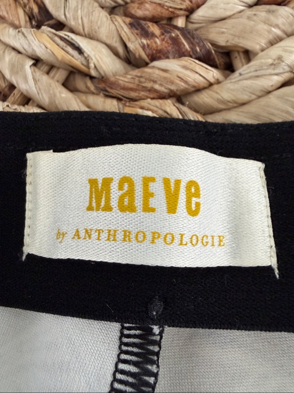 Anthropologie Maeve Margot Geo Print Kick Flare Crop - Picture 10 of 13